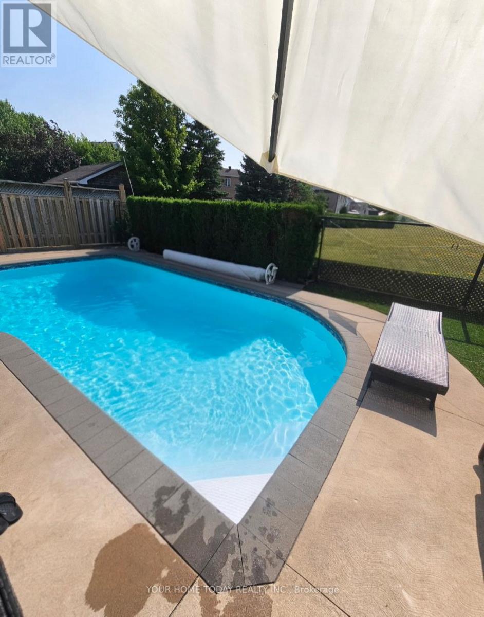 83 Atwood Avenue, Halton Hills, Ontario  L7G 6C5 - Photo 43 - W12996350