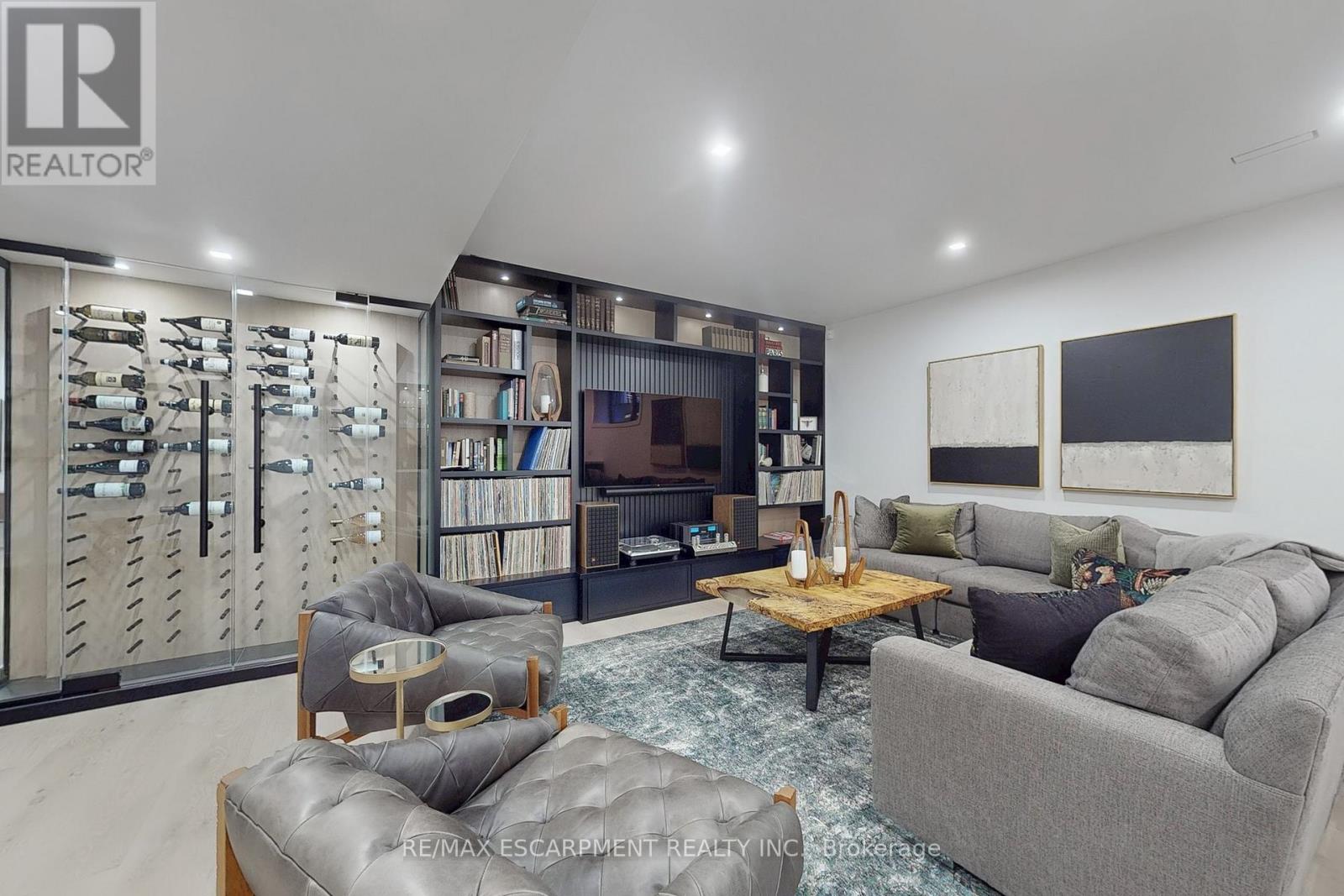 977 Gorton Avenue, Burlington, Ontario  L7T 1S6 - Photo 29 - W12996426