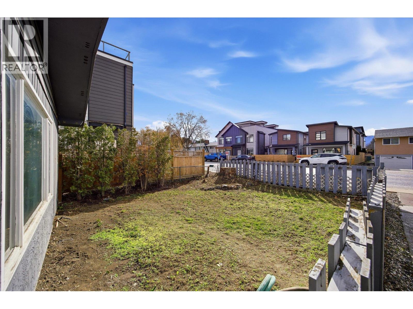 746 Raymer Avenue, Kelowna, British Columbia  V1X 2Z8 - Photo 18 - 10383251