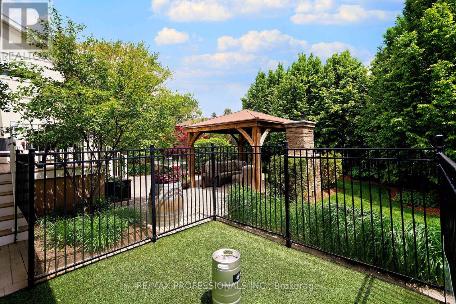 321 Wendy Lane, Oakville, Ontario  L6L 4P9 - Photo 50 - W12899956