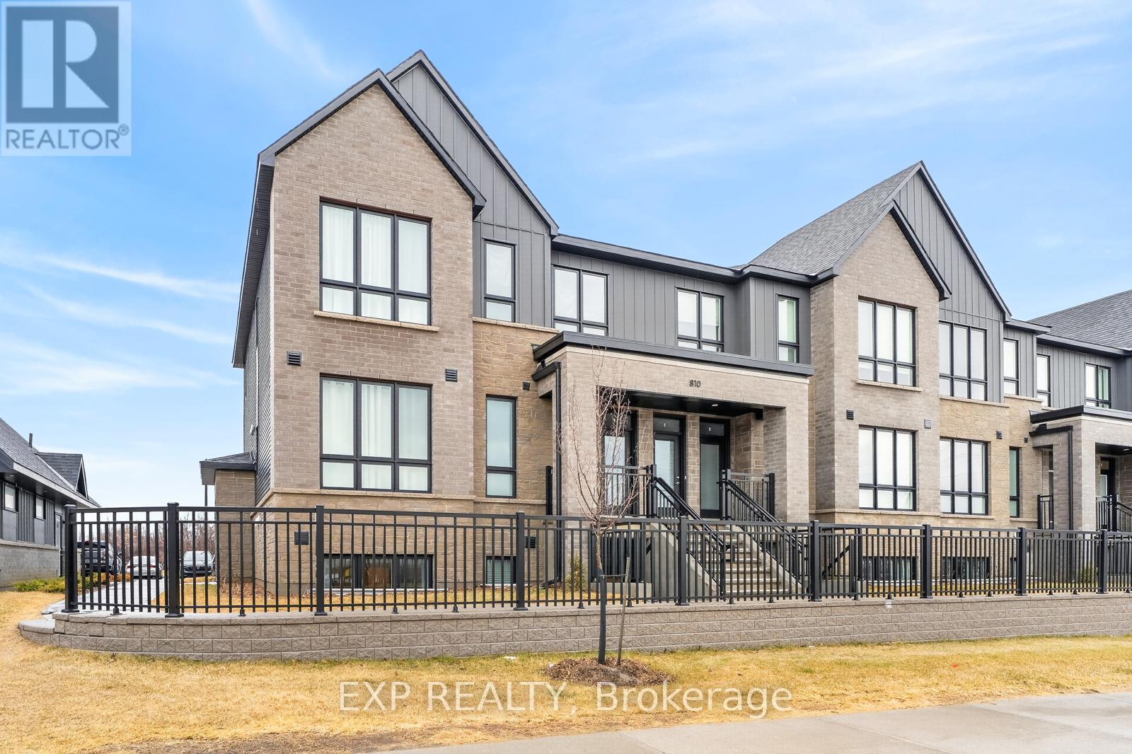 D - 810 ROGER GRIFFITHS AVENUE, Ottawa, Ontario