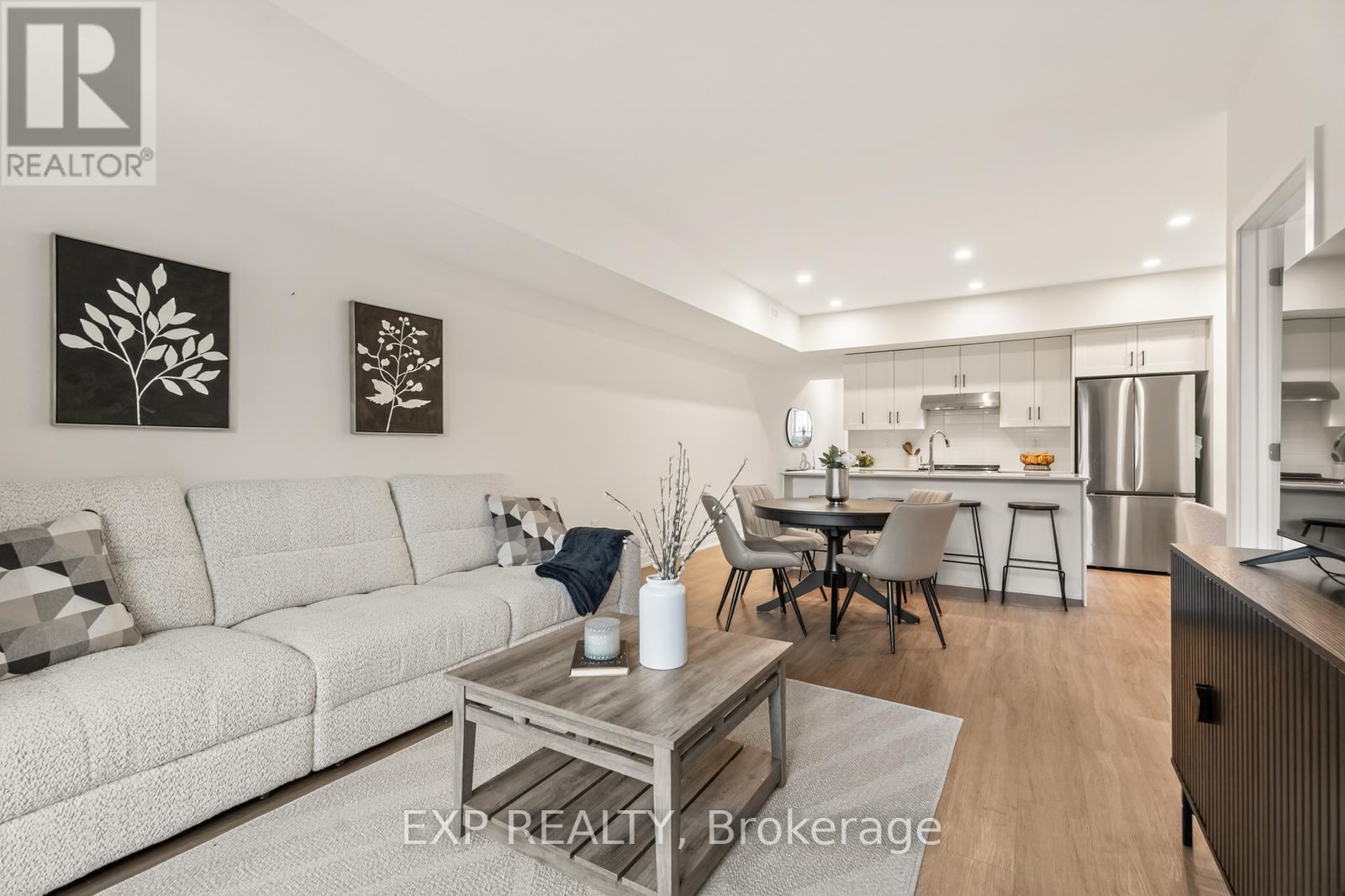 D - 810 Roger Griffiths Avenue, Ottawa, Ontario  K2S 3A9 - Photo 8 - X12996484