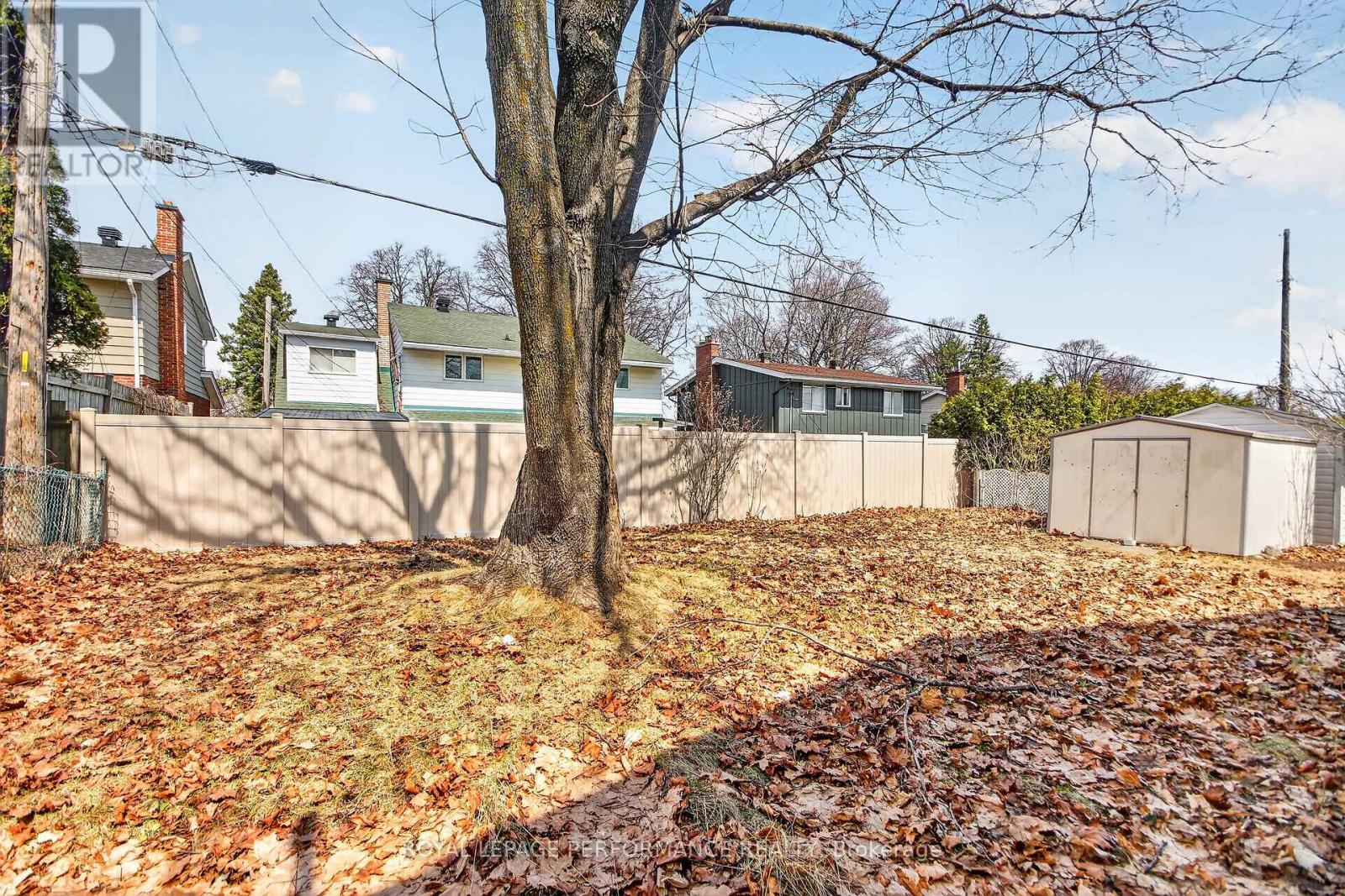 1879 Sharel Drive, Ottawa, Ontario  K1H 6W3 - Photo 21 - X12996516