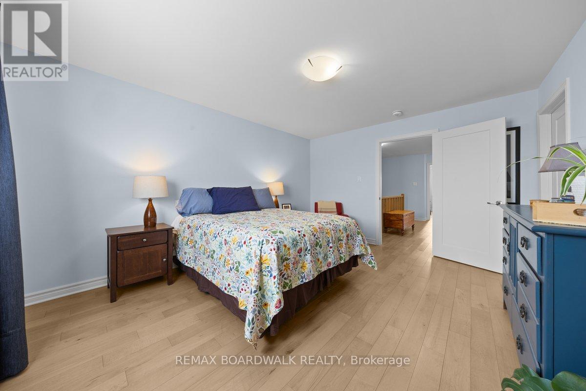 823 Reaume Street, Mississippi Mills, Ontario  K0A 1A0 - Photo 18 - X12996542