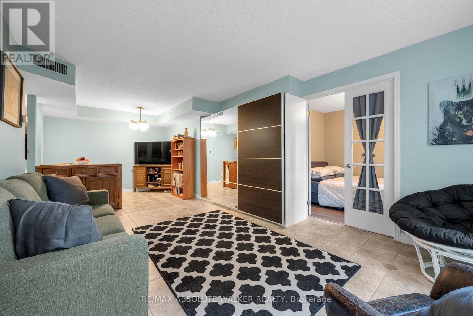 113 - 540 Cambridge Street S, Ottawa, Ontario  K1S 5M7 - Photo 7 - X12996548