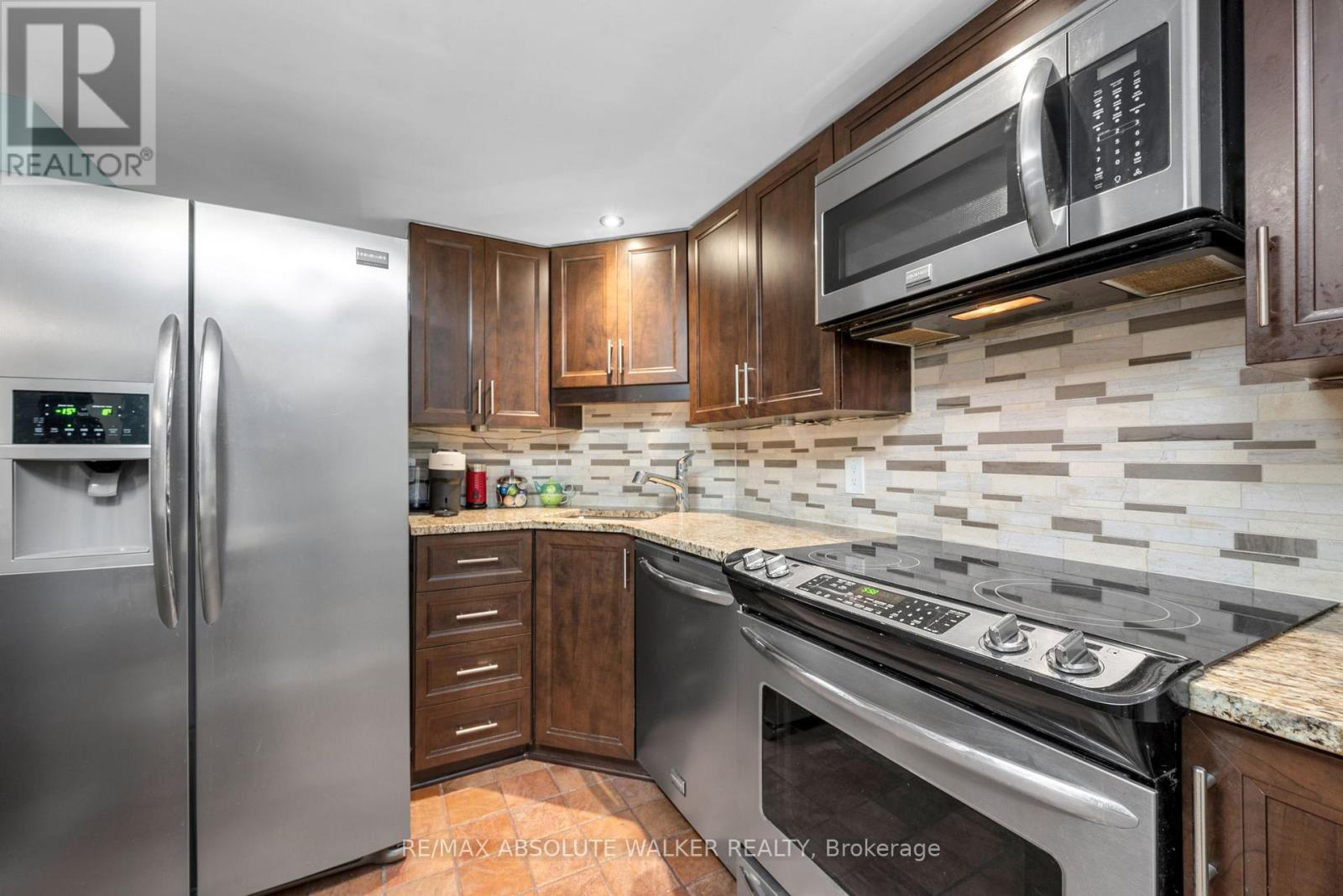 113 - 540 Cambridge Street S, Ottawa, Ontario  K1S 5M7 - Photo 9 - X12996548