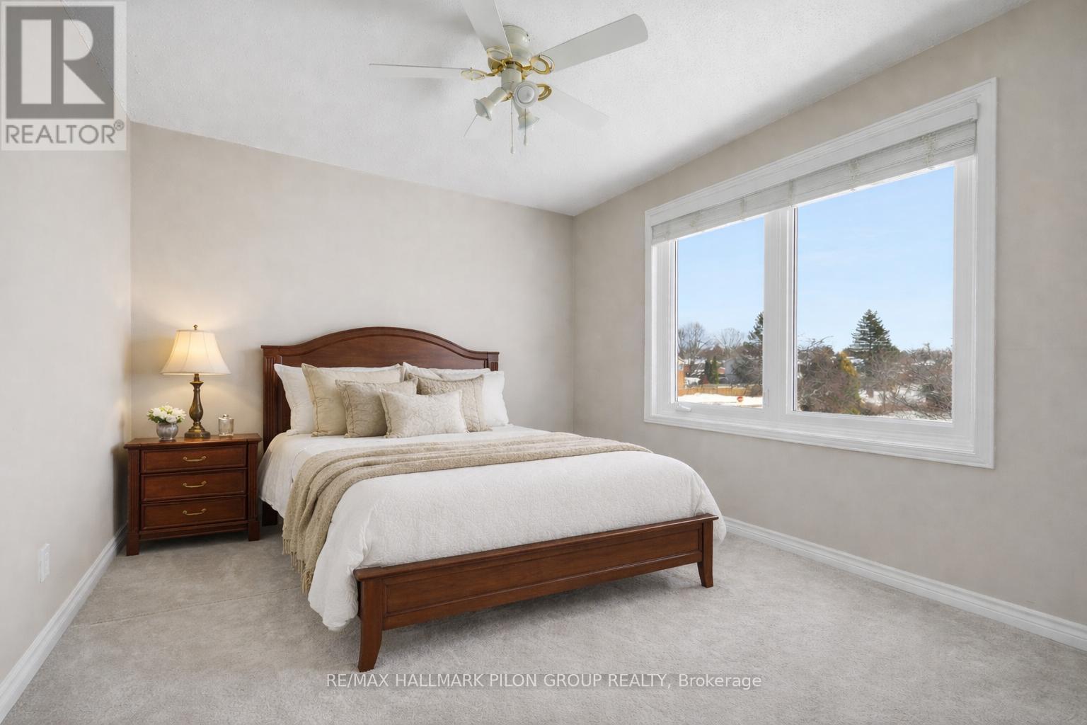 1354 Mountainside Crescent, Ottawa, Ontario K1E 3G5 - Photo 17 - X12996584