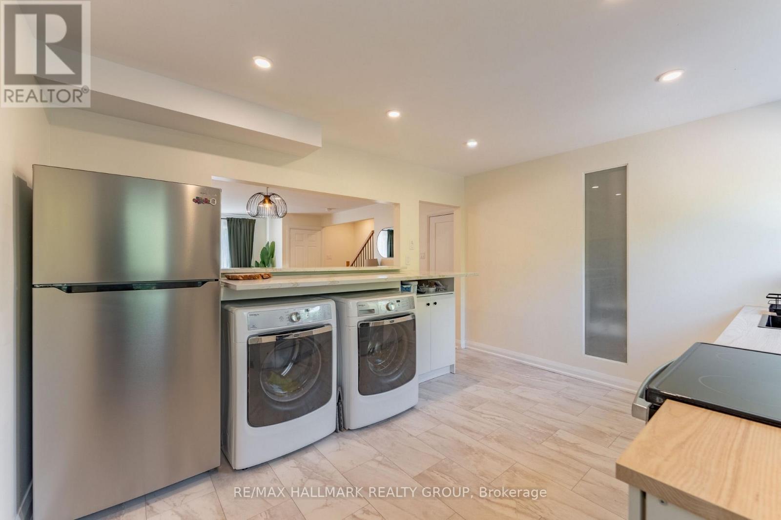 820 Grenon Avenue, Ottawa, Ontario  K2B 6G2 - Photo 12 - X12996652