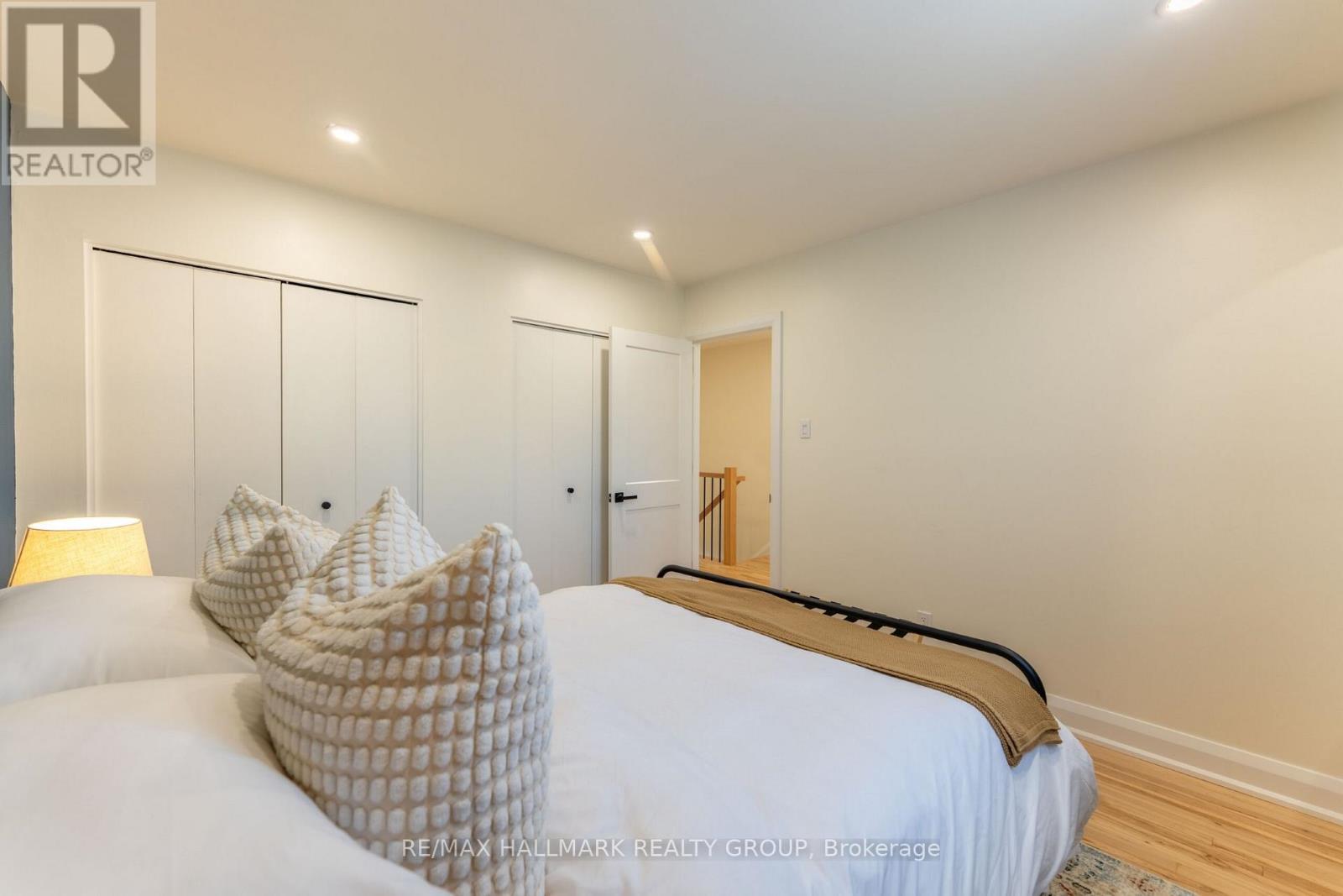 820 Grenon Avenue, Ottawa, Ontario  K2B 6G2 - Photo 23 - X12996652