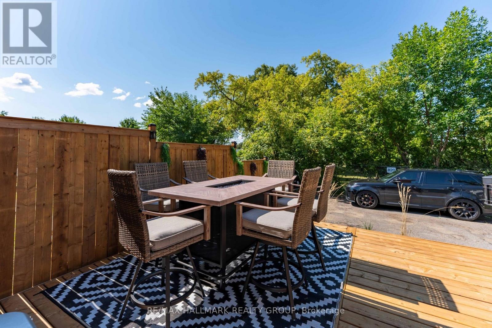 820 Grenon Avenue, Ottawa, Ontario  K2B 6G2 - Photo 39 - X12996652