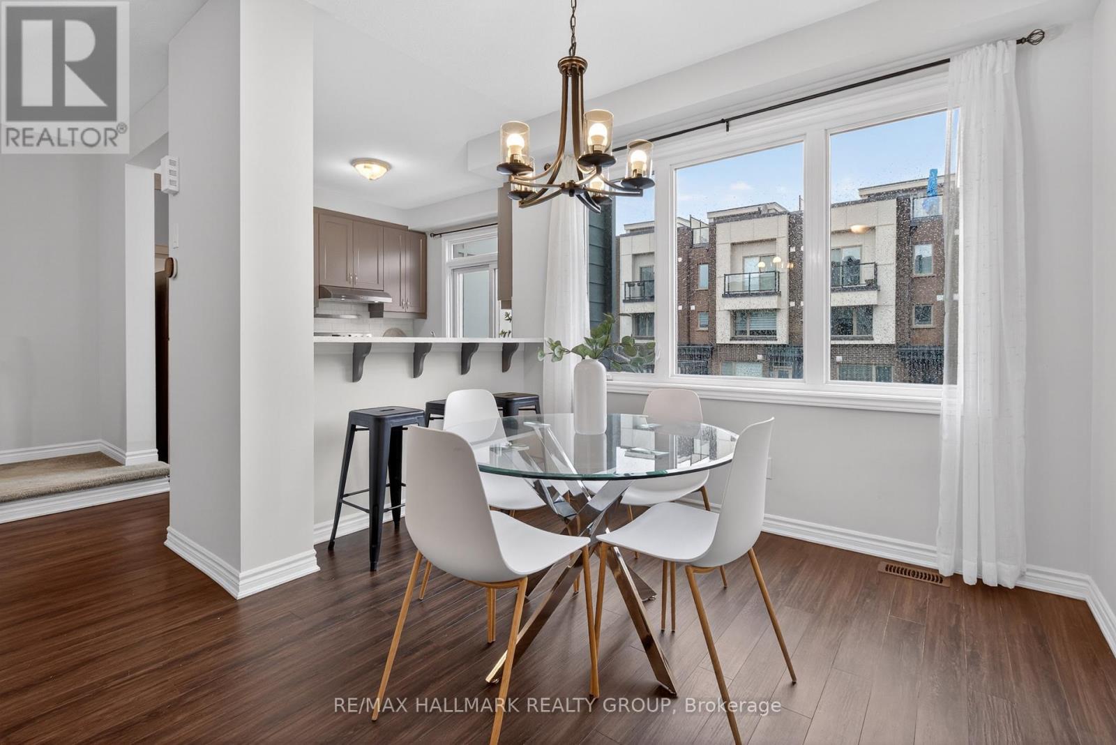 805 Kiniw Private, Ottawa, Ontario  K1K 4Z4 - Photo 15 - X12996738