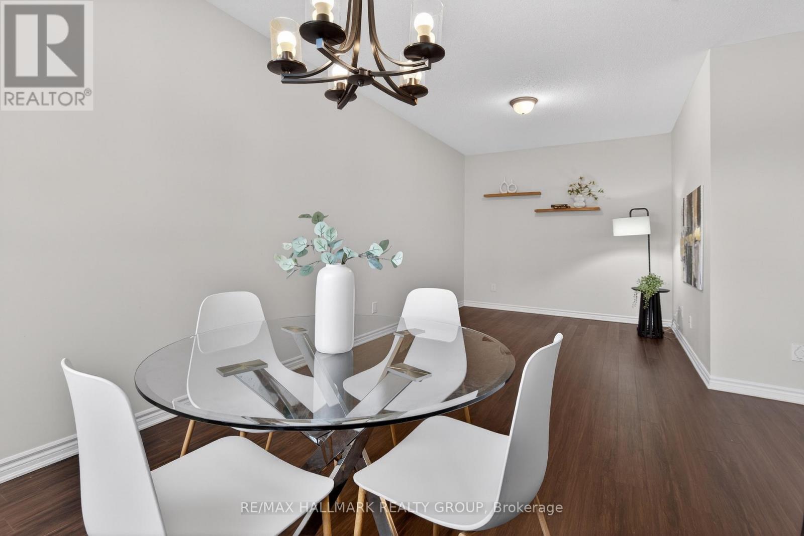 805 Kiniw Private, Ottawa, Ontario  K1K 4Z4 - Photo 19 - X12996738