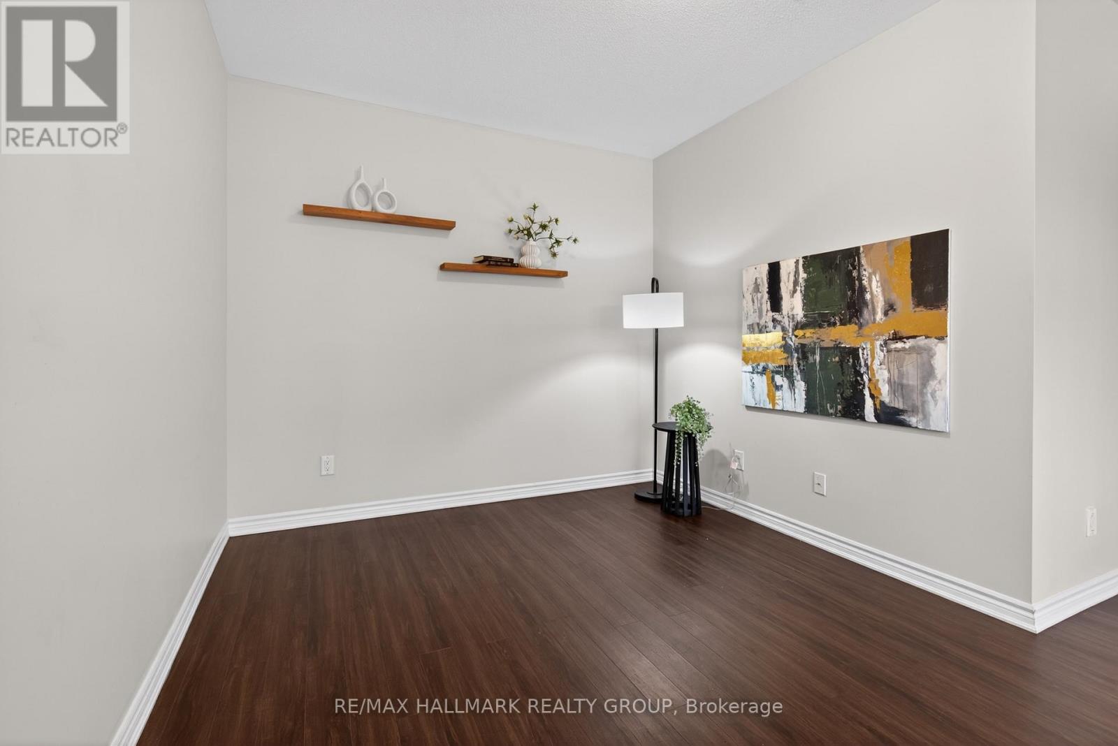 805 Kiniw Private, Ottawa, Ontario  K1K 4Z4 - Photo 20 - X12996738