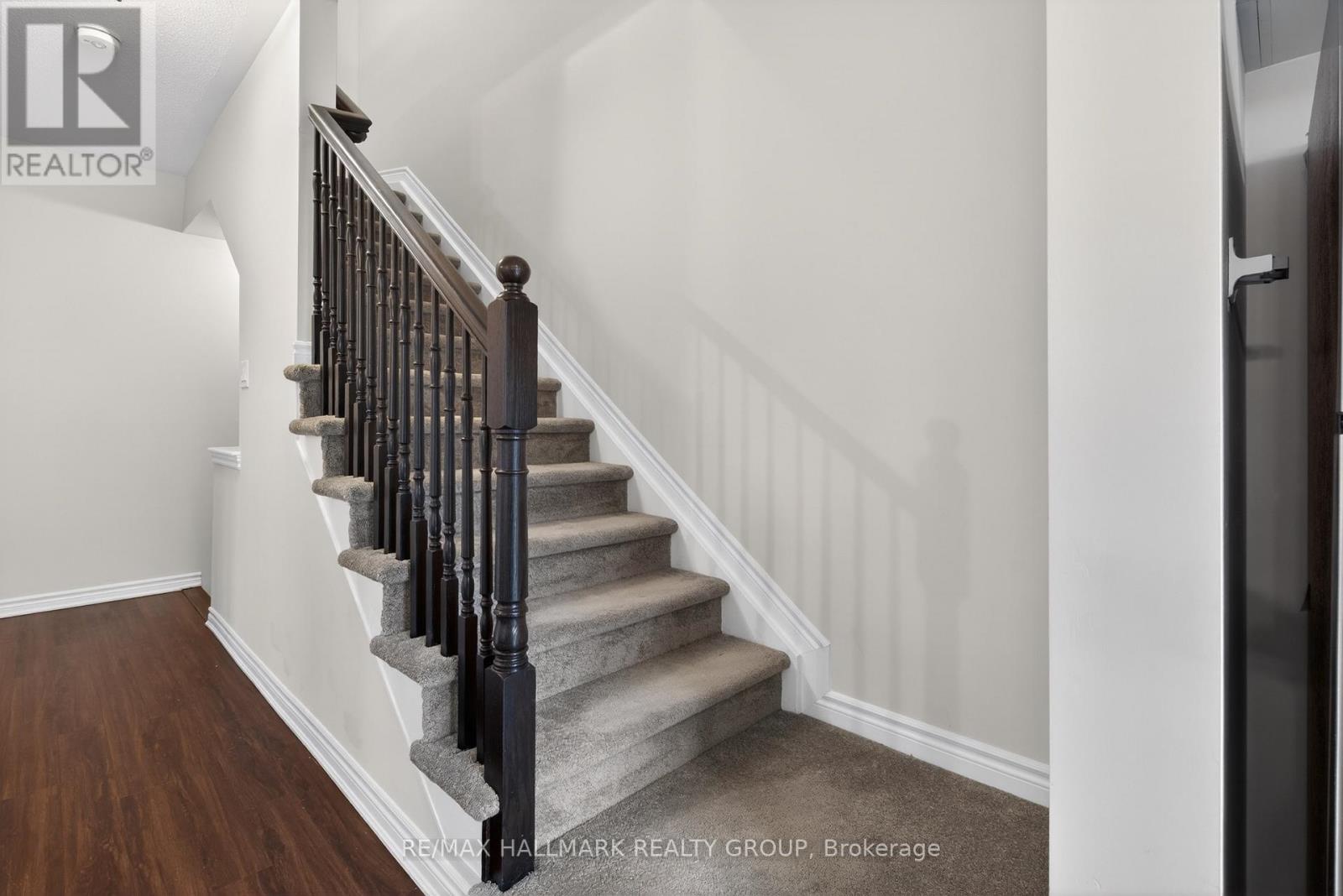 805 Kiniw Private, Ottawa, Ontario  K1K 4Z4 - Photo 22 - X12996738