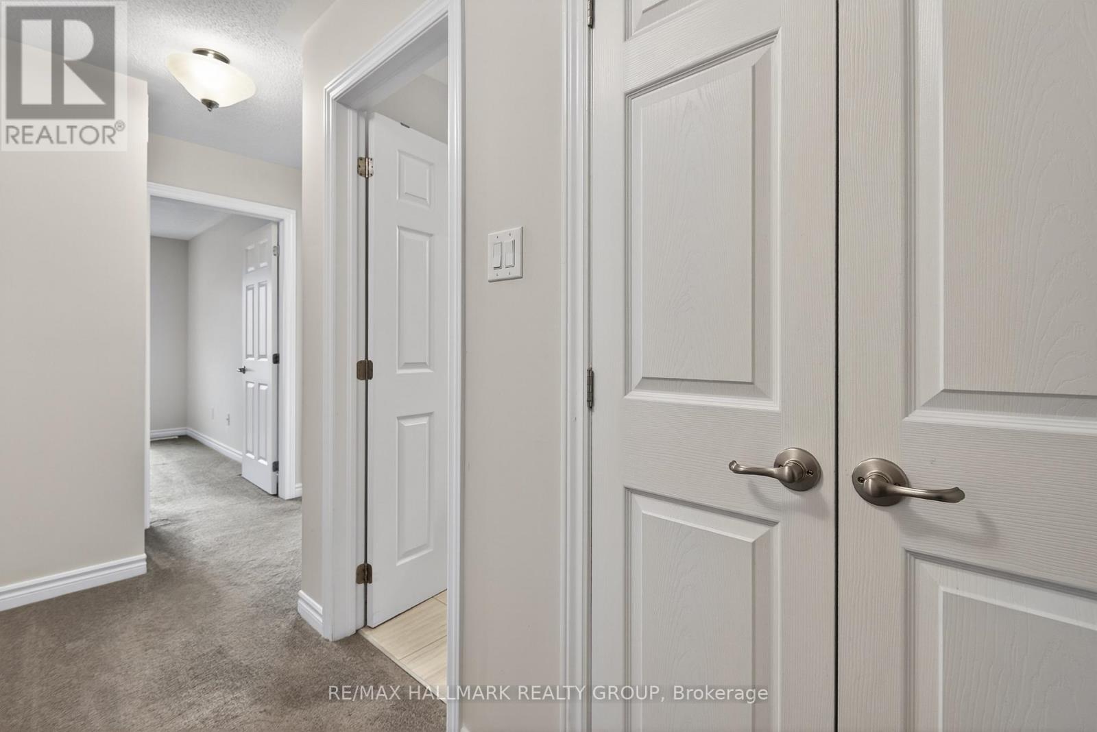 805 Kiniw Private, Ottawa, Ontario  K1K 4Z4 - Photo 23 - X12996738