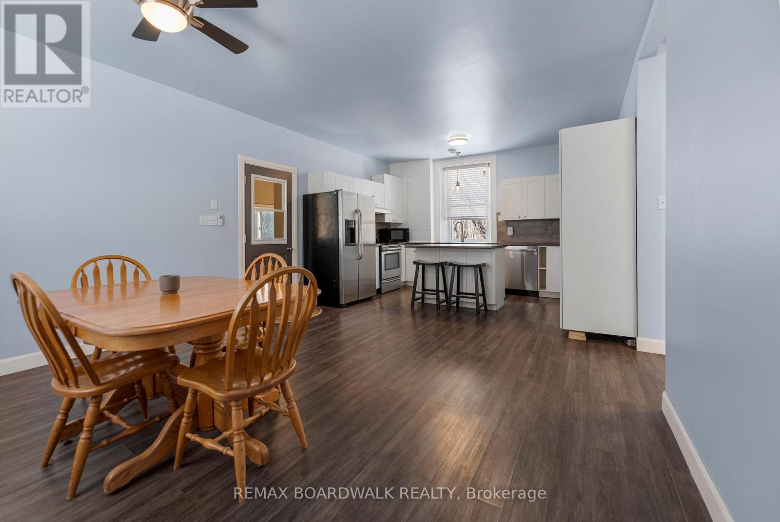 584 Ford Road, Montague, Ontario  K7A 4S4 - Photo 14 - X12996812