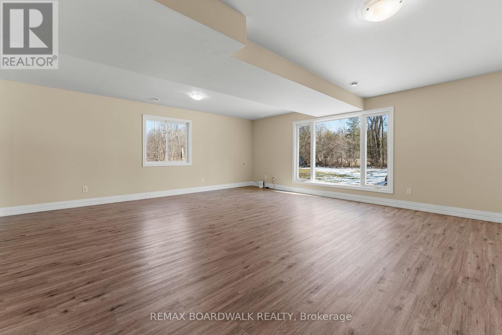 584 Ford Road, Montague, Ontario  K7A 4S4 - Photo 21 - X12996812