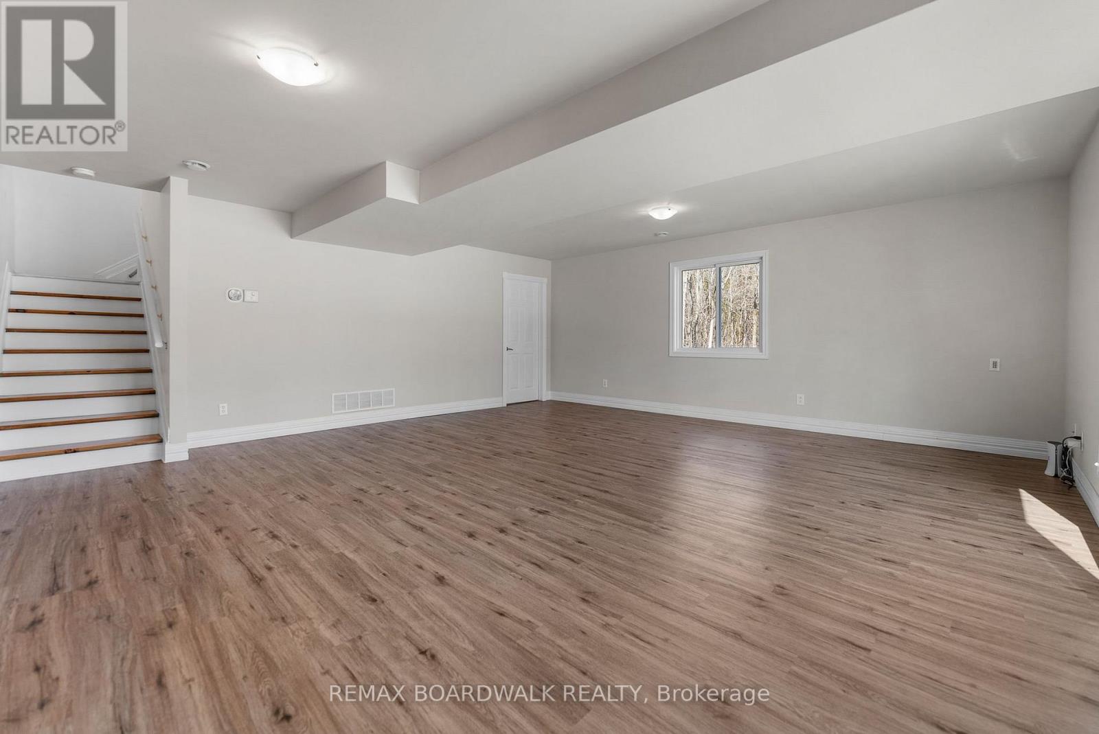 584 Ford Road, Montague, Ontario  K7A 4S4 - Photo 26 - X12996812