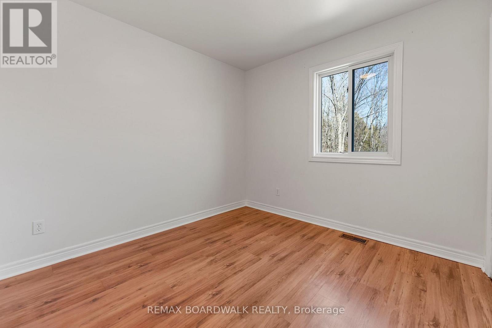 584 Ford Road, Montague, Ontario  K7A 4S4 - Photo 29 - X12996812