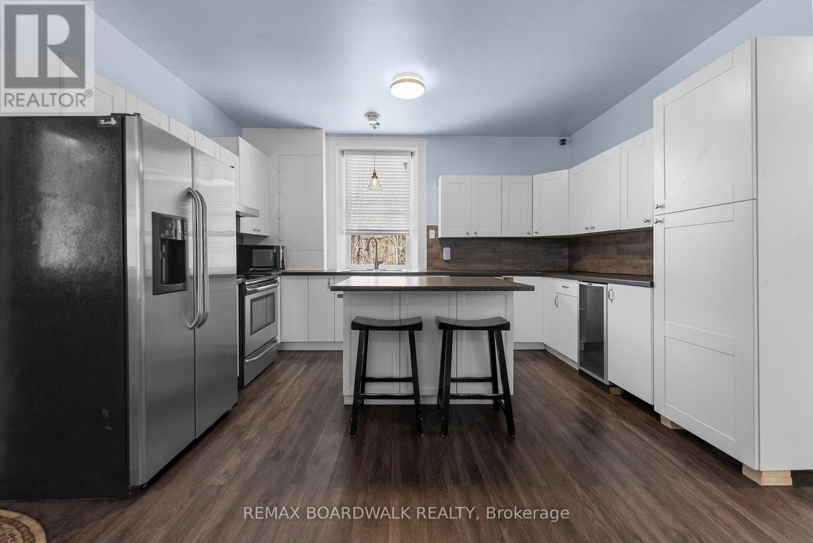 584 Ford Road, Montague, Ontario  K7A 4S4 - Photo 8 - X12996812