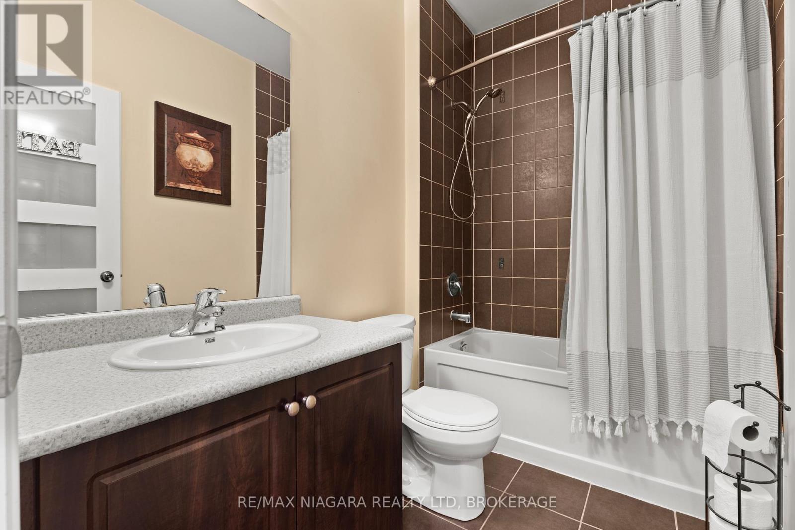 8424 Mulberry Drive, Niagara Falls, Ontario  L2H 0K4 - Photo 20 - X12996610