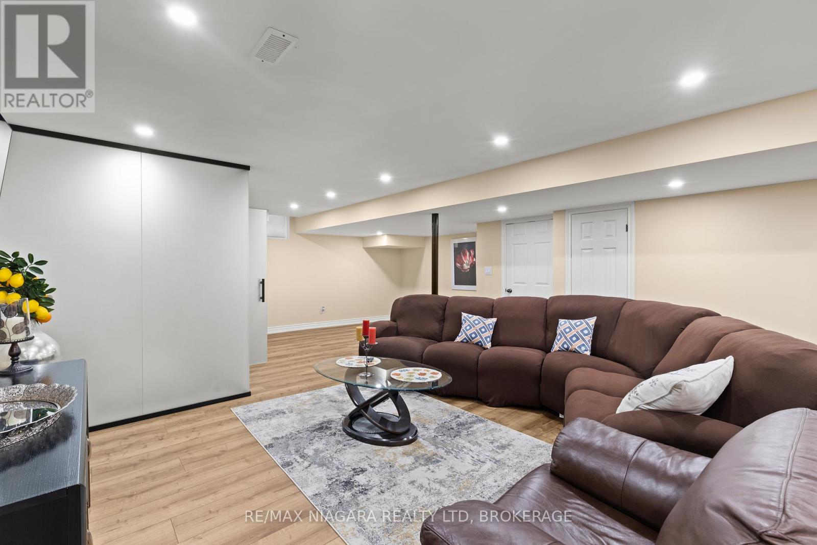 8424 Mulberry Drive, Niagara Falls, Ontario  L2H 0K4 - Photo 23 - X12996610