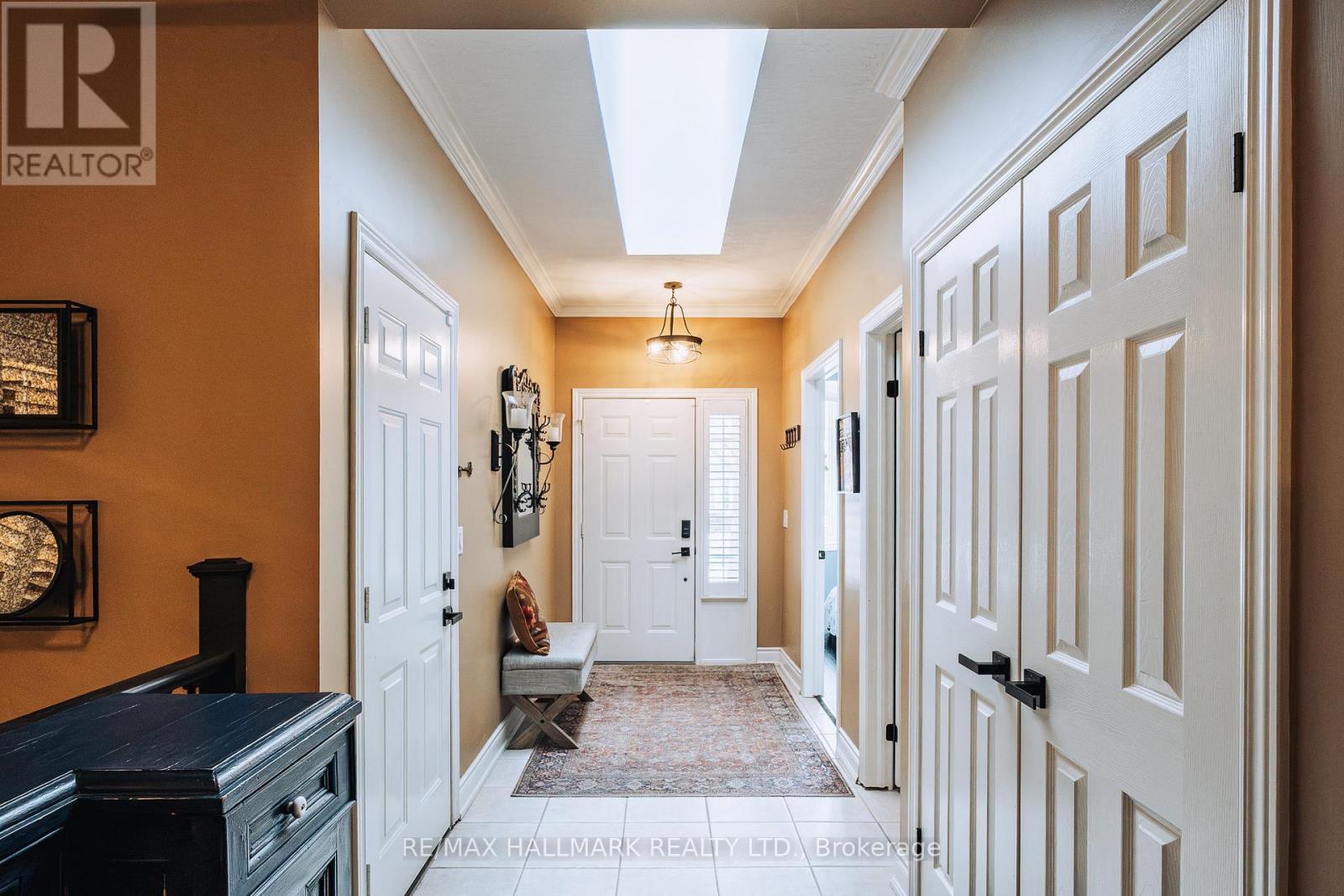 12 Fairway Lane, Guelph, Ontario  N1E 7A9 - Photo 10 - X12994544