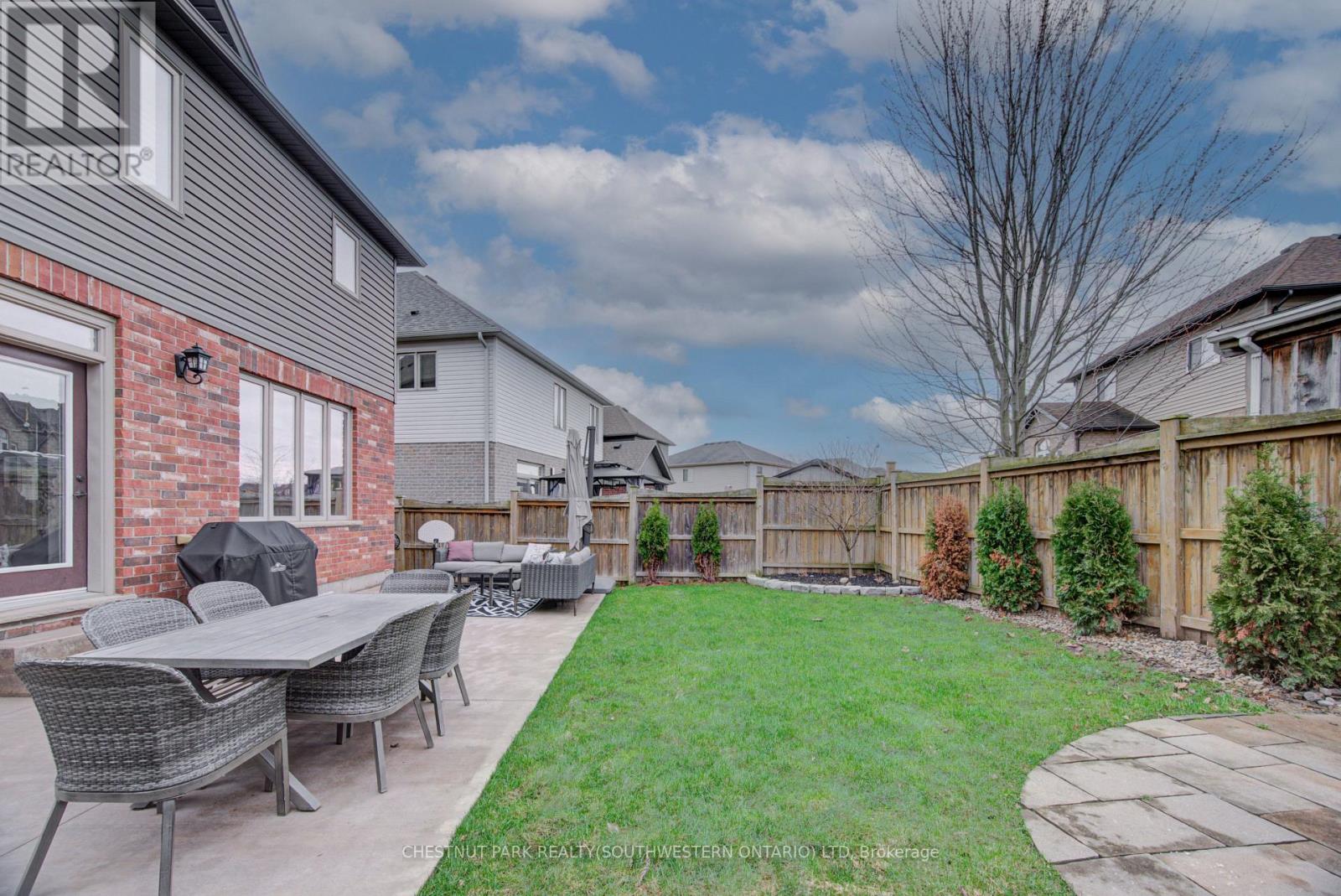 58 Eden Oak Trail, Kitchener, Ontario  N2A 0G3 - Photo 43 - X12996404