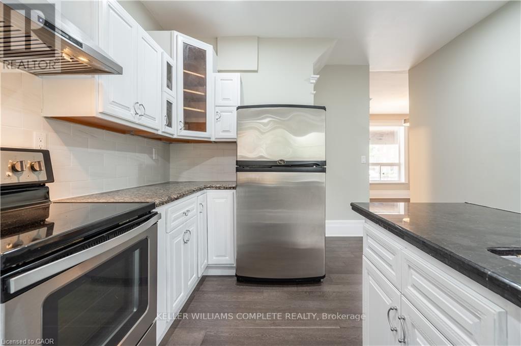 Main - 16 Sherman Avenue S, Hamilton, Ontario  L8M 2P4 - Photo 14 - X12996450