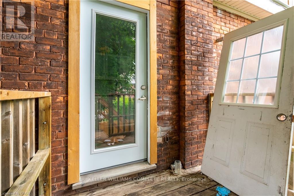 Main - 16 Sherman Avenue S, Hamilton, Ontario  L8M 2P4 - Photo 24 - X12996450