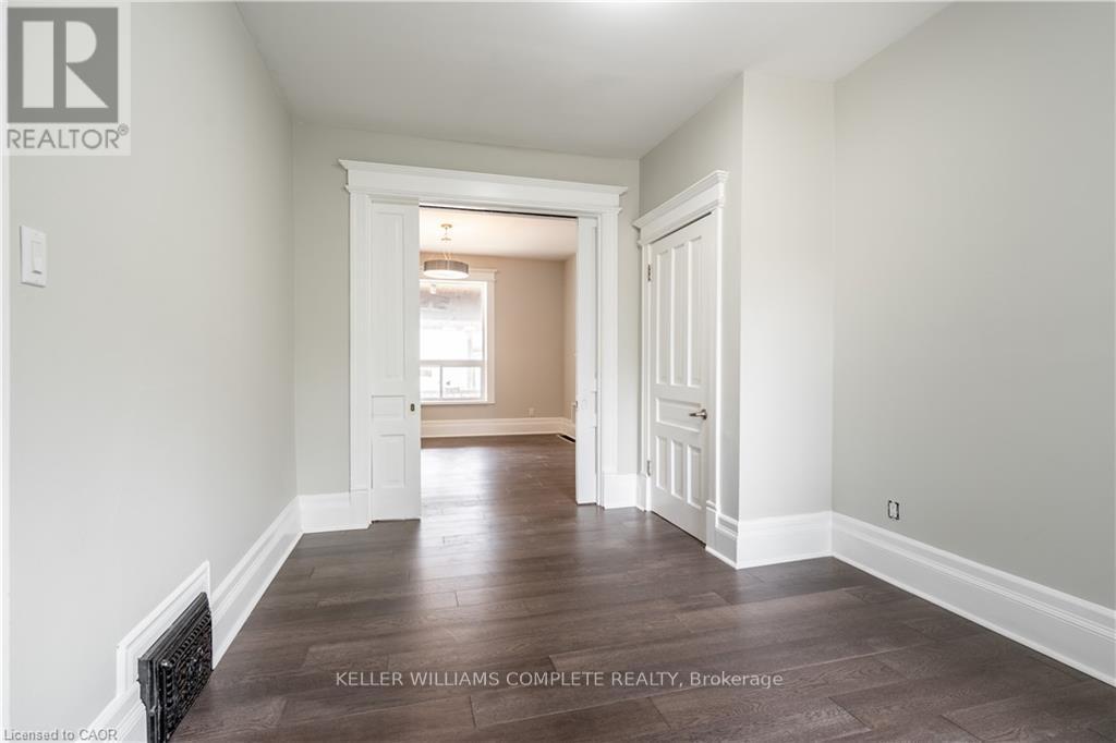 Main - 16 Sherman Avenue S, Hamilton, Ontario  L8M 2P4 - Photo 9 - X12996450