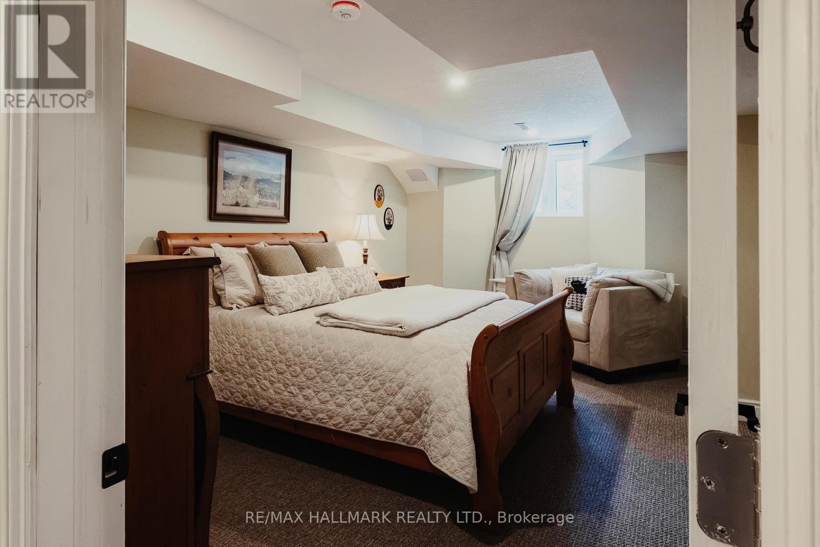 12 Fairway Lane, Guelph, Ontario  N1E 7A9 - Photo 20 - X12994544