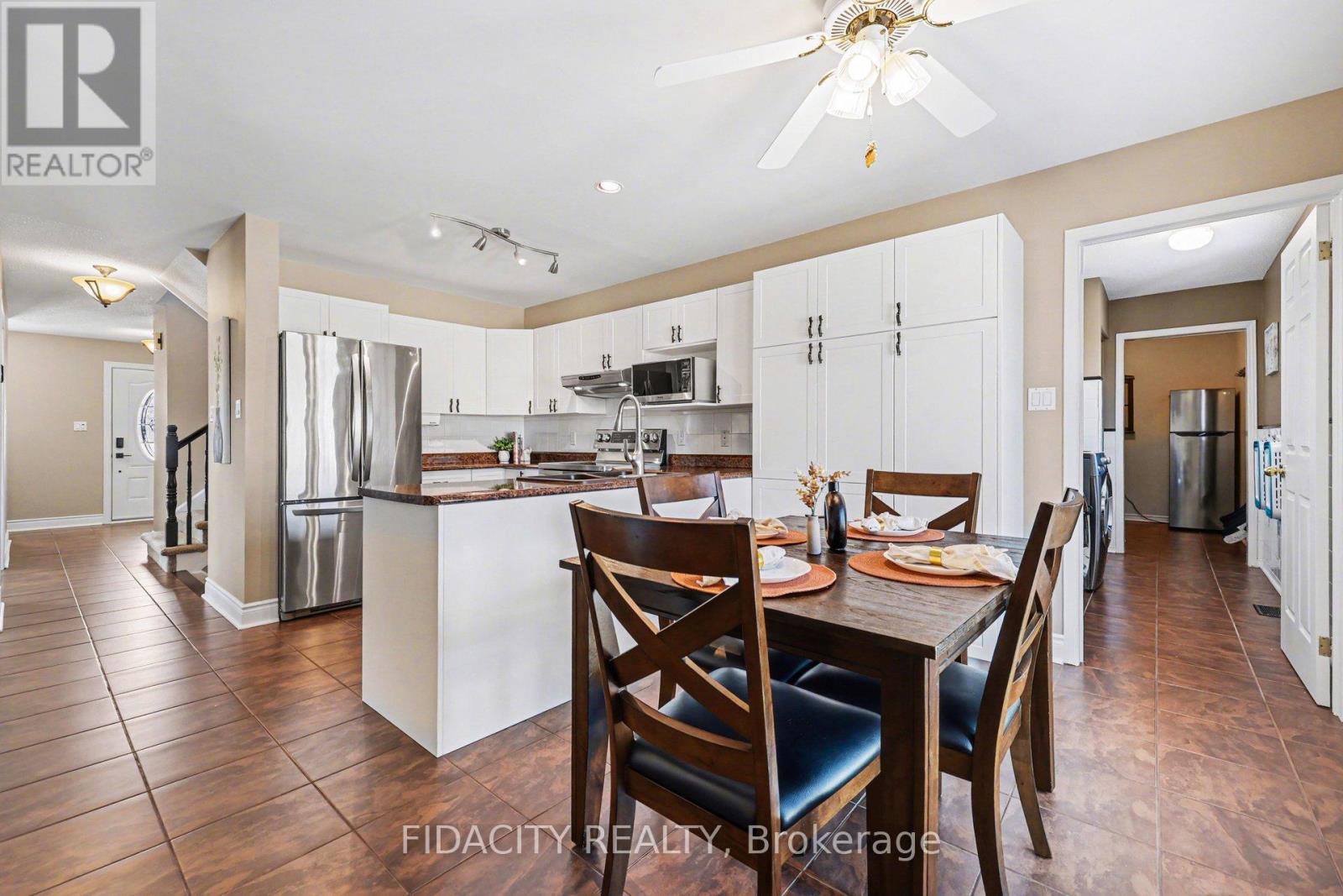 21 West Ridge Drive, Ottawa, Ontario K2S 1S4 - Photo 15 - X12996256