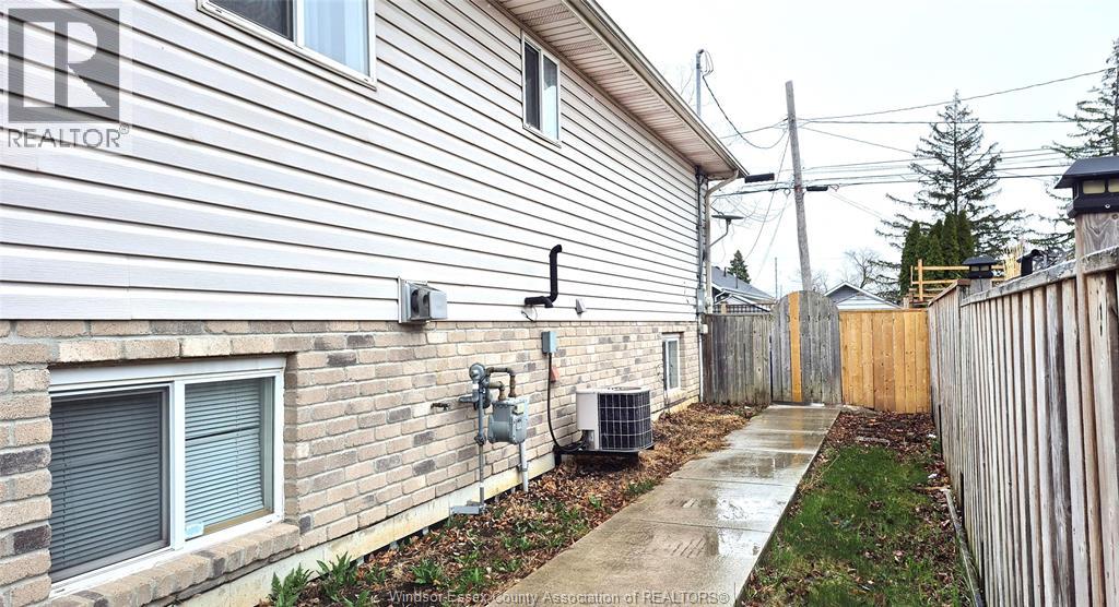 3908 Byng Road, Windsor, Ontario  N8W 3J6 - Photo 23 - 26008091
