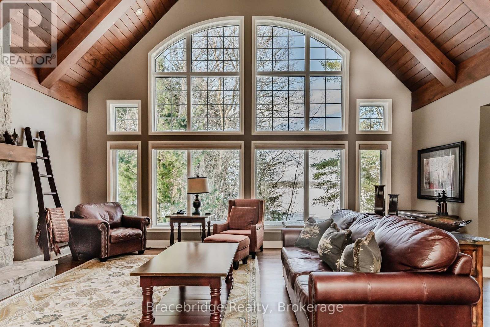 WATER'S EDGE W1 - 3876 MUSKOKA RD 118 HIGHWAY W, Muskoka Lakes, Ontario