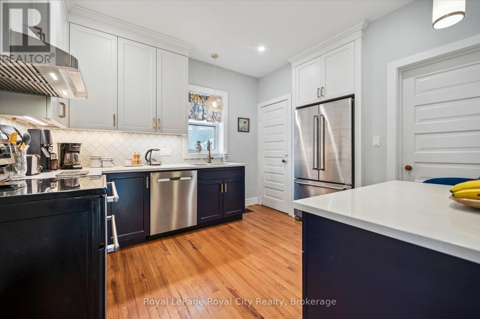 155 Lancaster Street E, Kitchener, Ontario N2H 1M9 - Photo 11 - X12996530