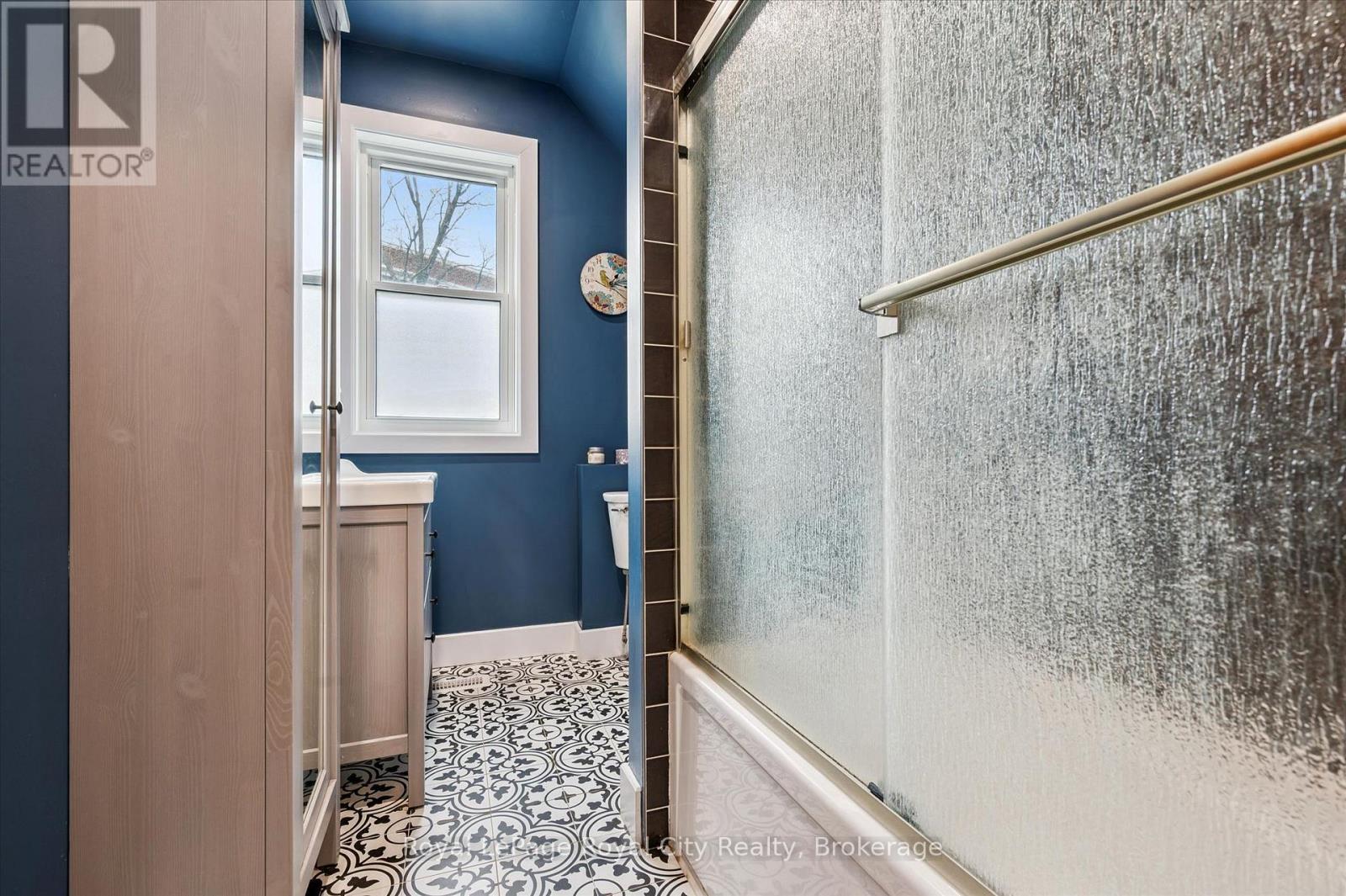 155 Lancaster Street E, Kitchener, Ontario N2H 1M9 - Photo 26 - X12996530