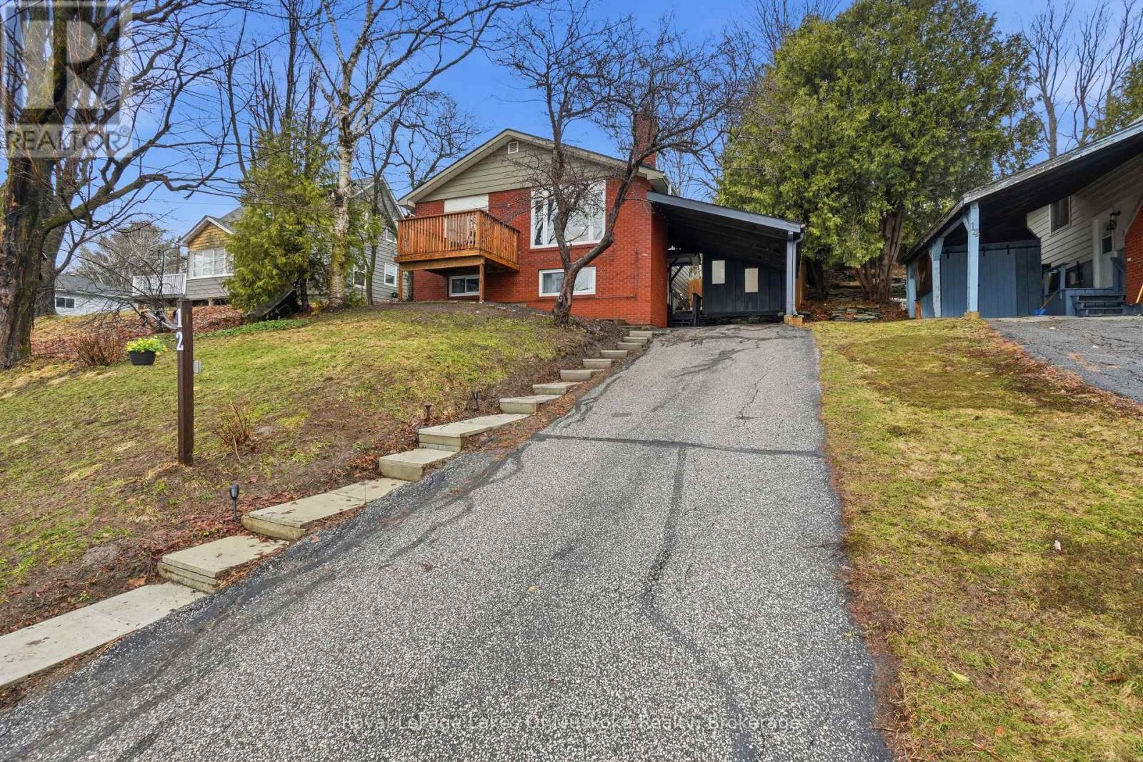 12 Manominee Street, Huntsville, Ontario  P1H 1H2 - Photo 25 - X12996660