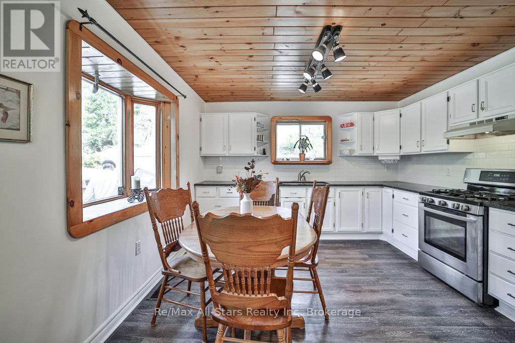 410 Etwell Road, Huntsville, Ontario  P1H 2J2 - Photo 14 - X12996726