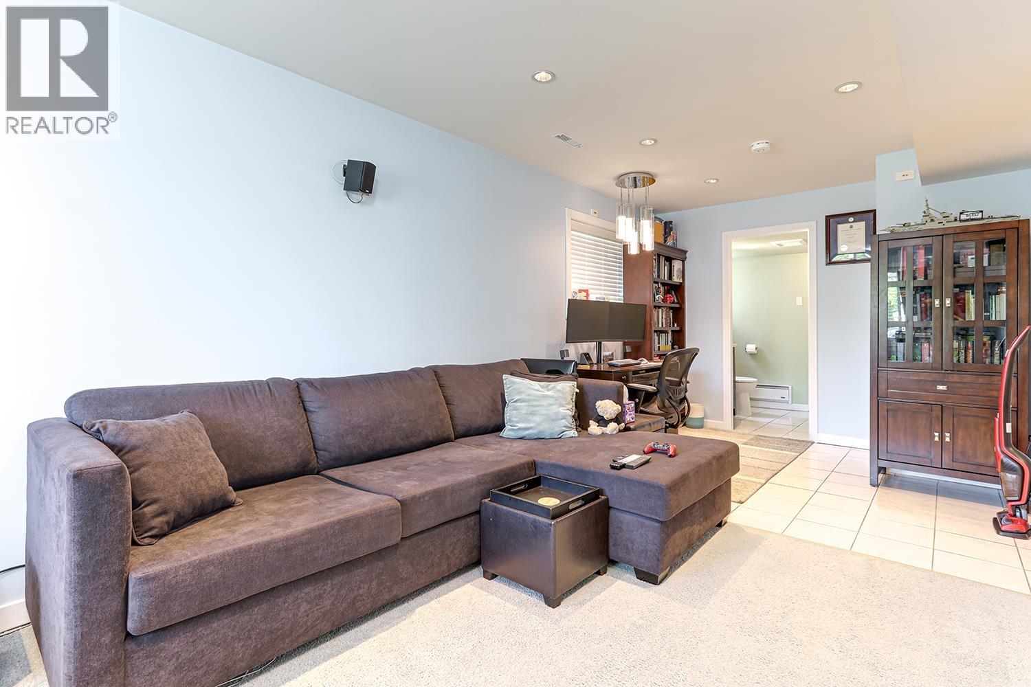 2142 Grant Avenue, Port Coquitlam, British Columbia  V3B 1R2 - Photo 28 - R3110760