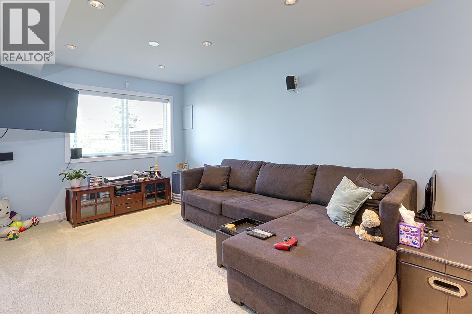 2142 Grant Avenue, Port Coquitlam, British Columbia  V3B 1R2 - Photo 27 - R3110760