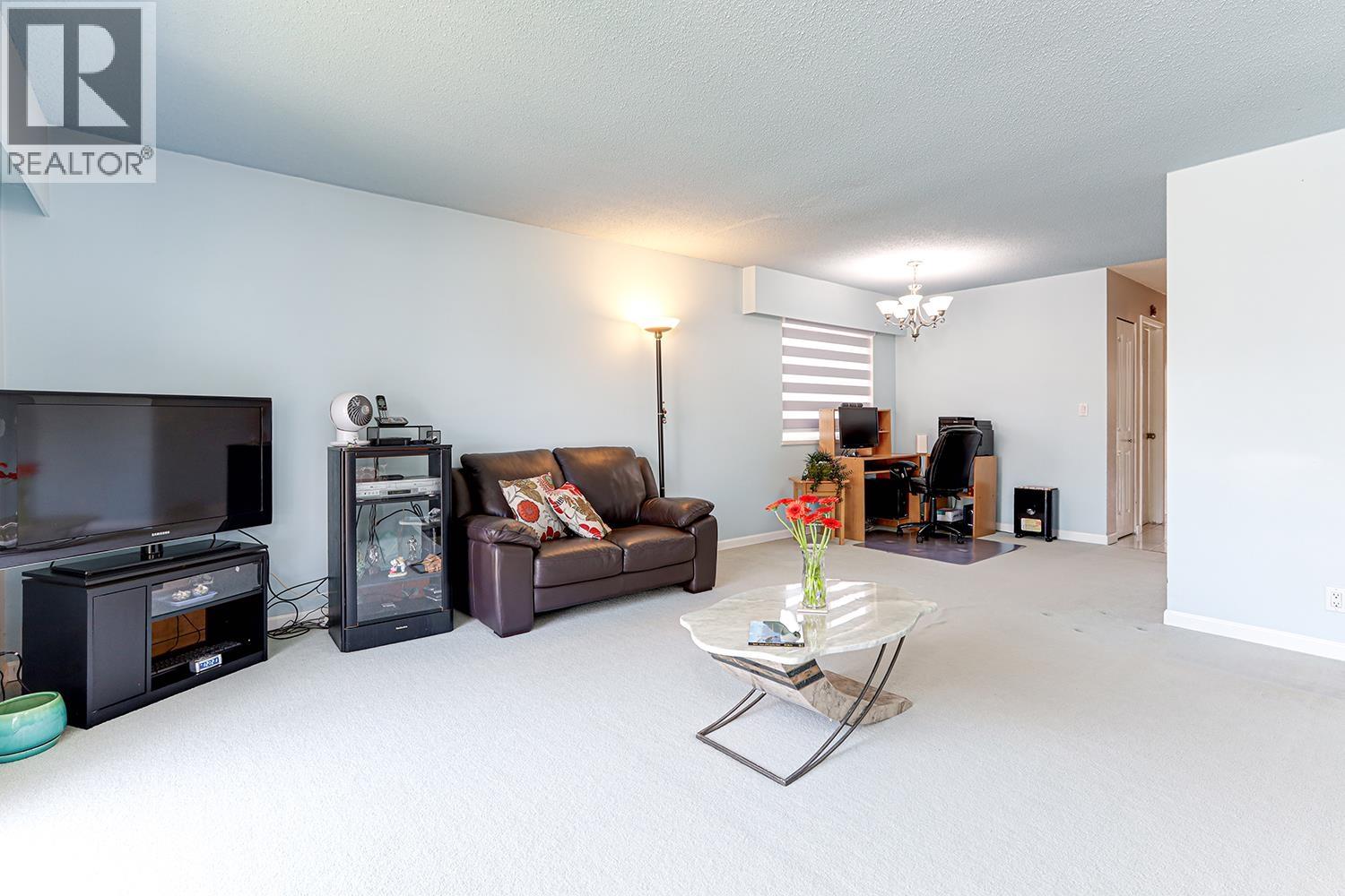 2142 Grant Avenue, Port Coquitlam, British Columbia  V3B 1R2 - Photo 9 - R3110760