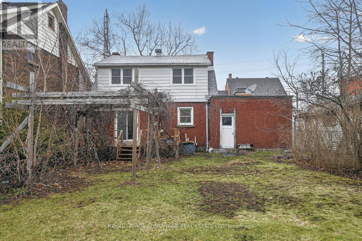 21 Gladstone Avenue, Smiths Falls, Ontario  K7A 1R5 - Photo 34 - X12996488