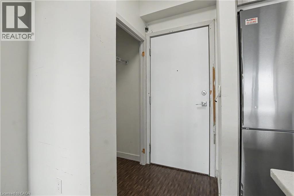 2081 Fairview Street Unit# 703, Burlington, Ontario  L7R 0E4 - Photo 4 - 40820281