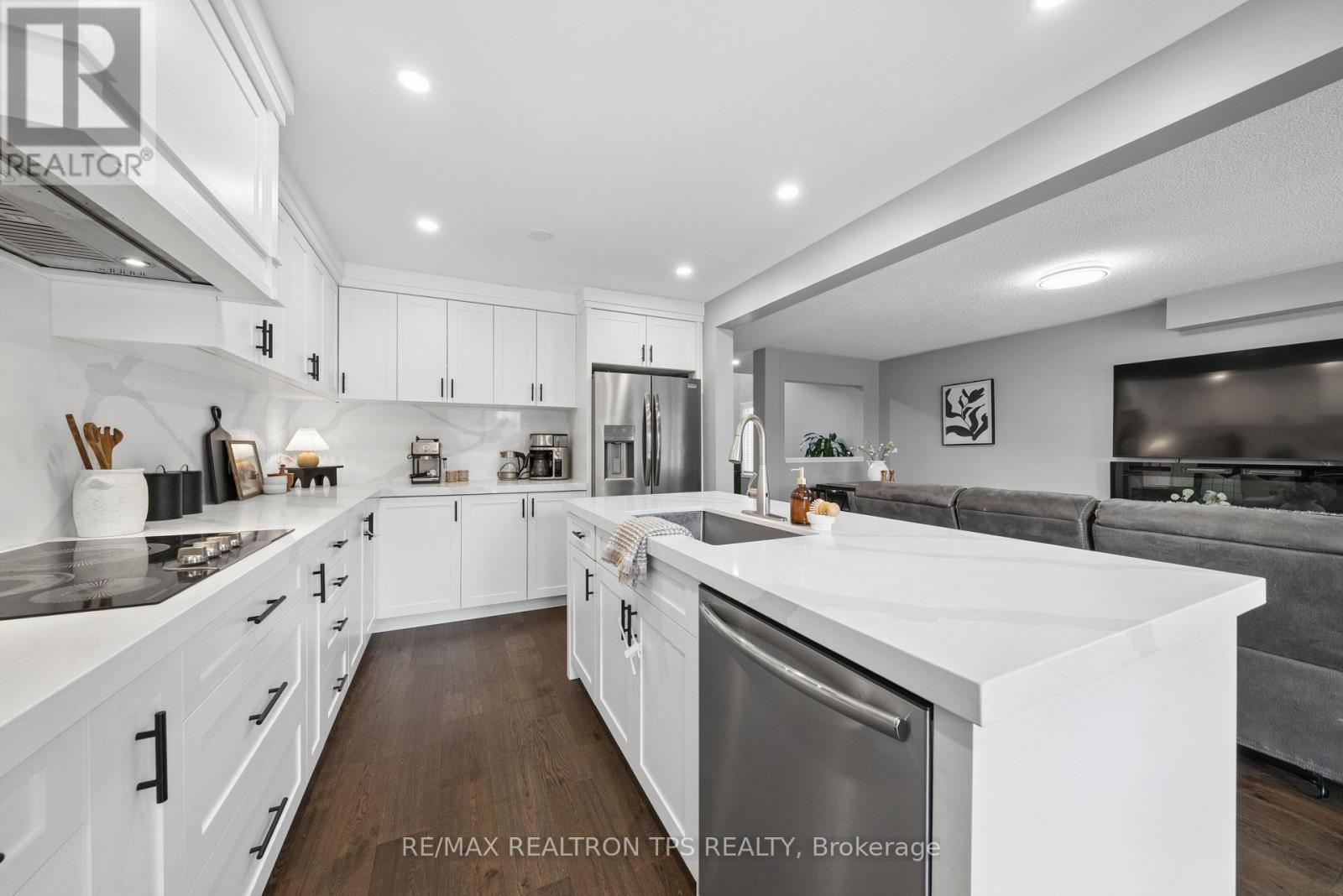 87 Madden Place, Clarington, Ontario  L1C 5K3 - Photo 8 - E12996378