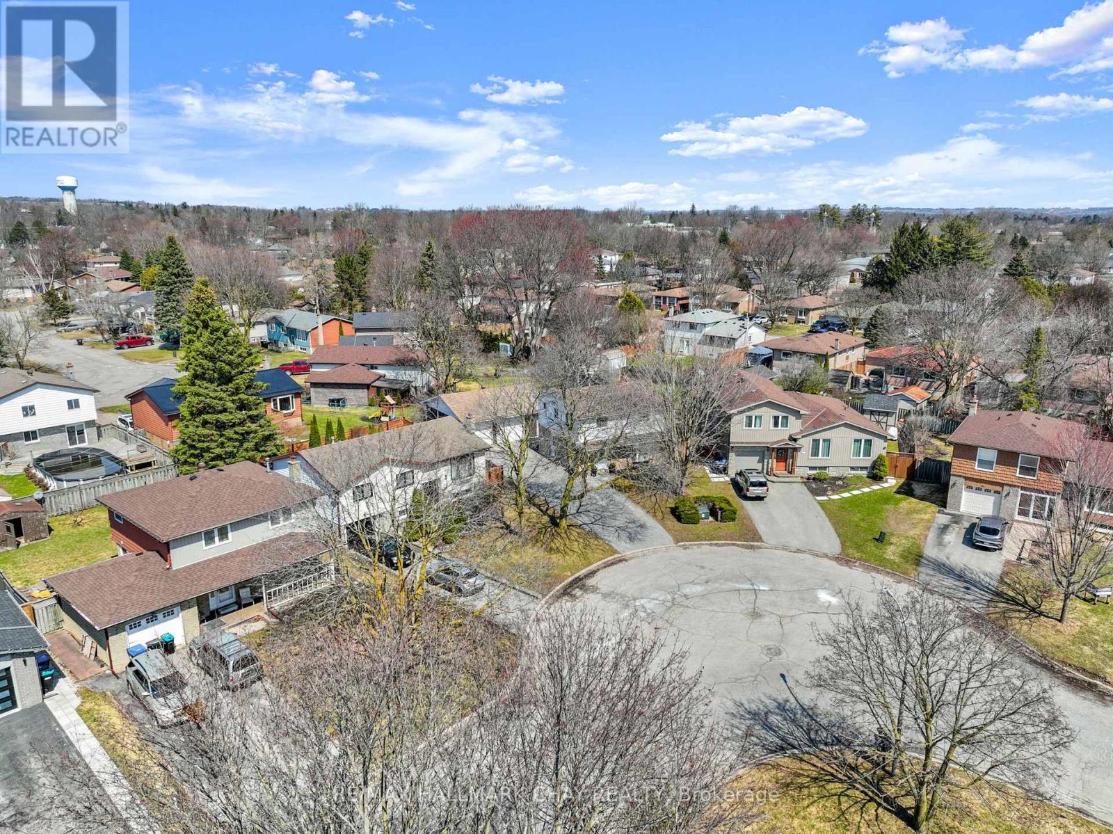 190 Mackenzie Street, New Tecumseth, Ontario  L9R 1B8 - Photo 35 - N12990106