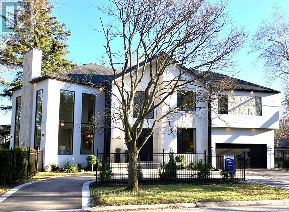 920 CALDER ROAD, Mississauga, Ontario