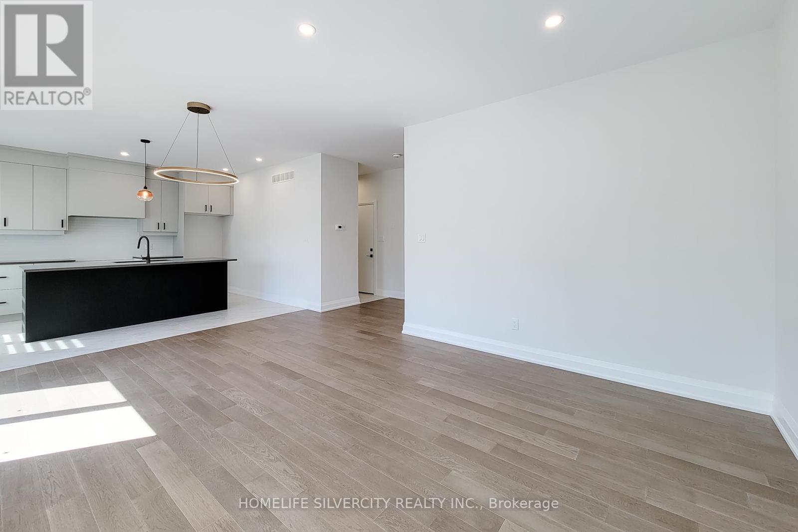 6454 Sunshine Common, Niagara Falls, Ontario  L2G 0E4 - Photo 19 - X12996438