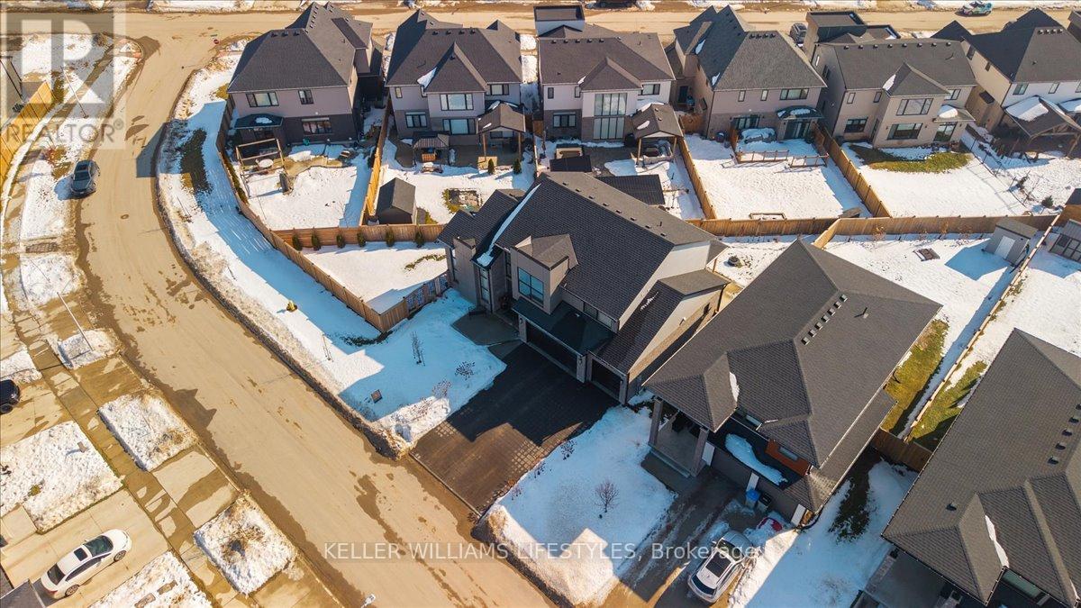 21 Locky Lane, Middlesex Centre, Ontario  N0L 1R0 - Photo 42 - X12802786