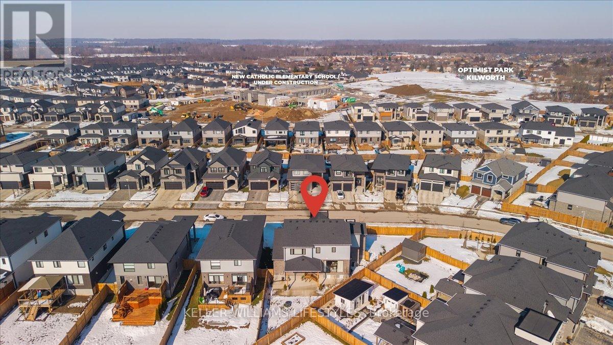 21 Locky Lane, Middlesex Centre, Ontario  N0L 1R0 - Photo 47 - X12802786